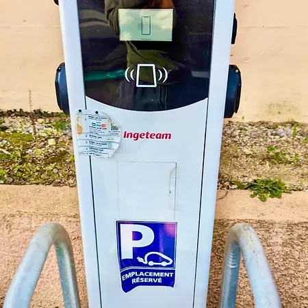 Les Restanques Glycines 2066 グリモー